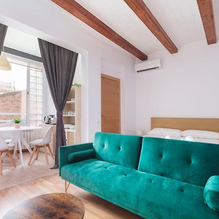 Spacious Doubleroom Apartment At Sants Barcelona Exterior foto
