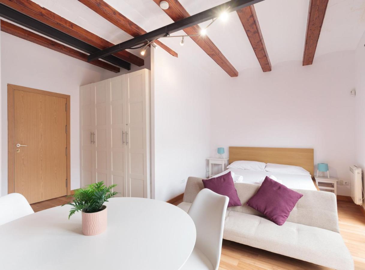 Spacious Doubleroom Apartment At Sants Barcelona Exterior foto