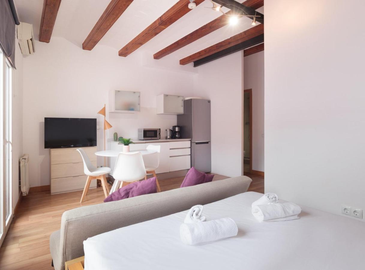 Spacious Doubleroom Apartment At Sants Barcelona Exterior foto