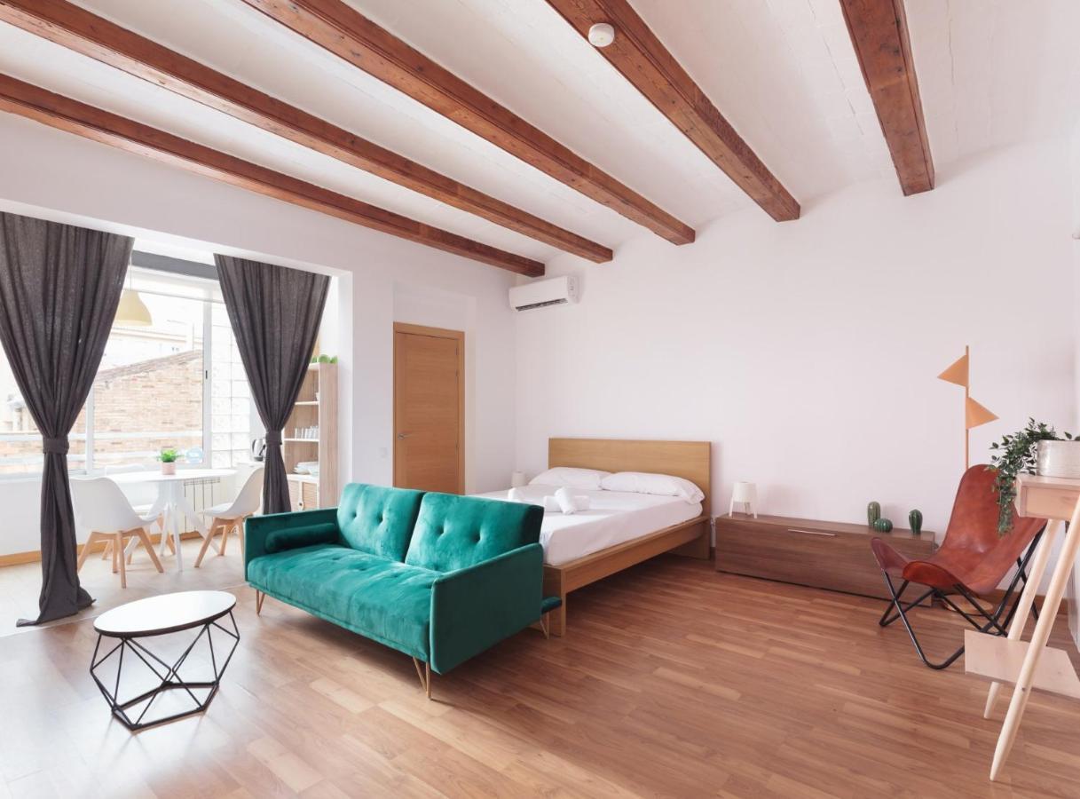 Spacious Doubleroom Apartment At Sants Barcelona Exterior foto